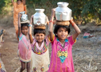 Clean Water Crisis: 663 million people worldwide don't have access to safe drinking water as of 2015. The first time the number has fallen below 700 million.