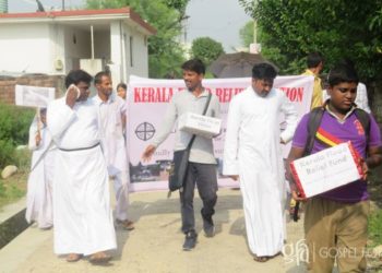 GFA-supported workers & their families held a rally to support the flood victims. Collecting donations to send to the devastated population in Kerala, India