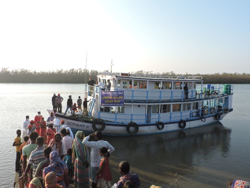 Gospel for Asia, has come to aid many in the Sundarbans islands in the Bay of Bengal as they face a health & hunger crisis amid COVID 19 & Cyclone Amphan