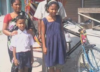 Seeing the needs of Sivero & family, the child sponsorship program staff gave him a rickshaw through GFA World Christmas gift distribution